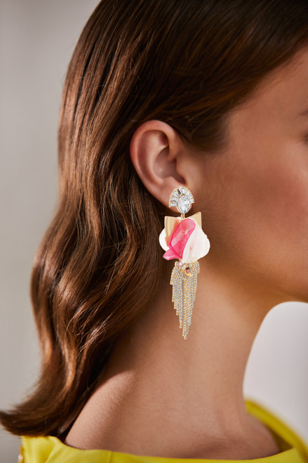 Desirable Chandelier Earring Model