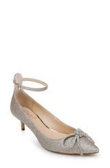 Light Gold | Geranium Kitten Heel Pump